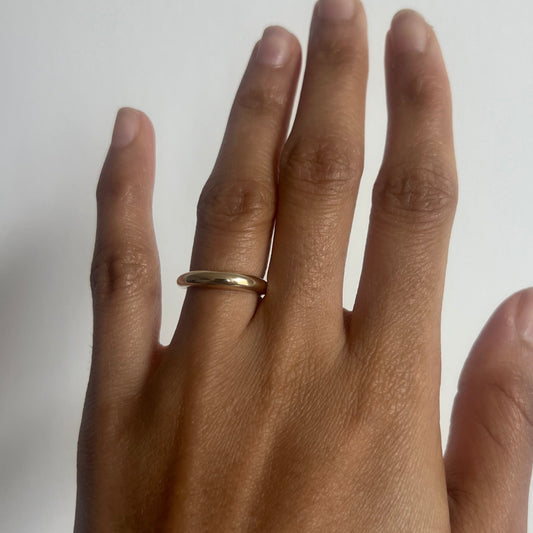Recycled 14K Yellow Gold: Solid Bubble Band