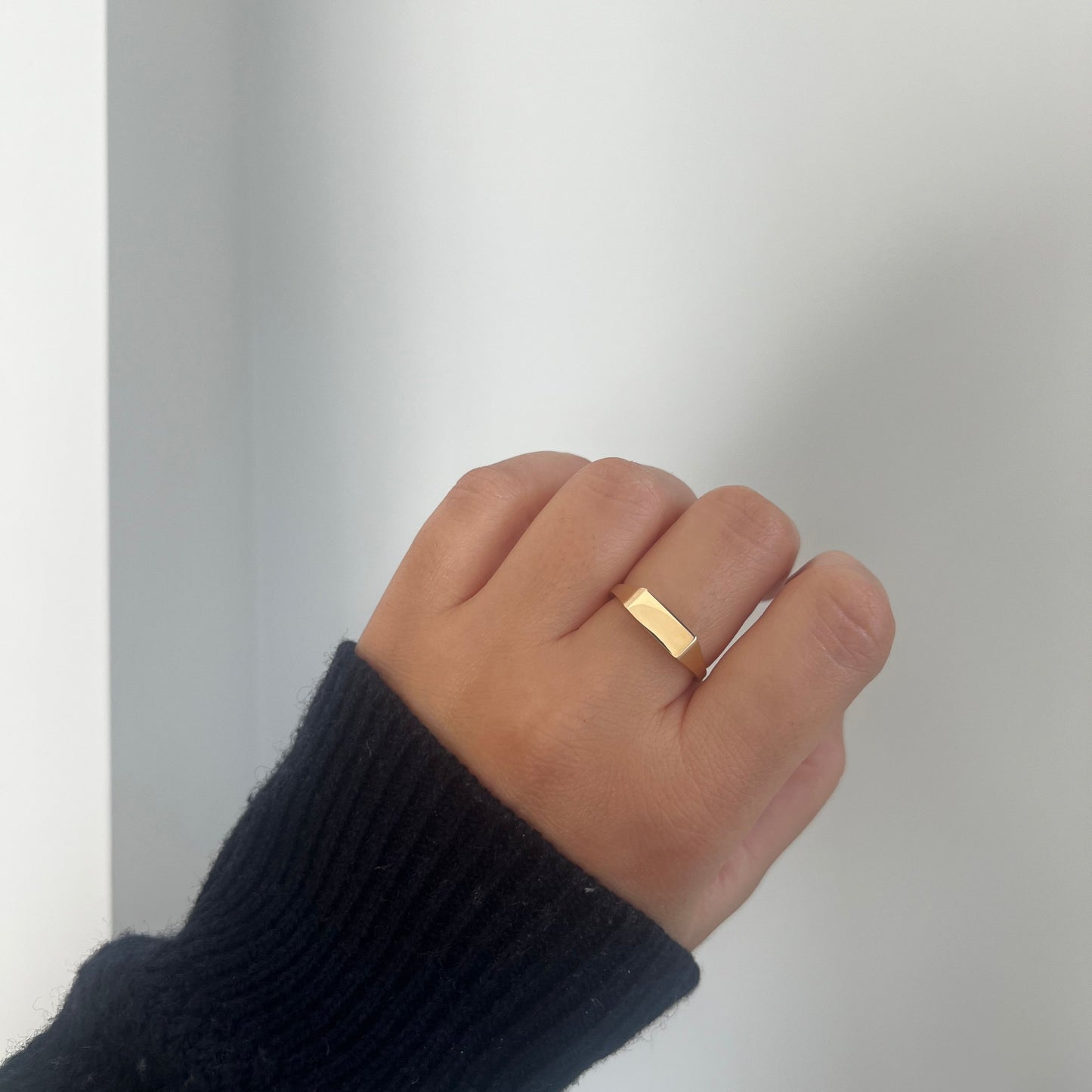 Engravable Solid Namecard Signet Ring