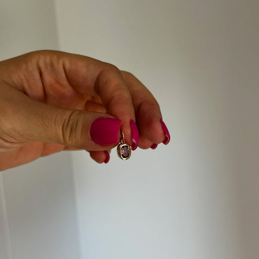 14K Yellow Gold Sandy Pink Spphire Pendant