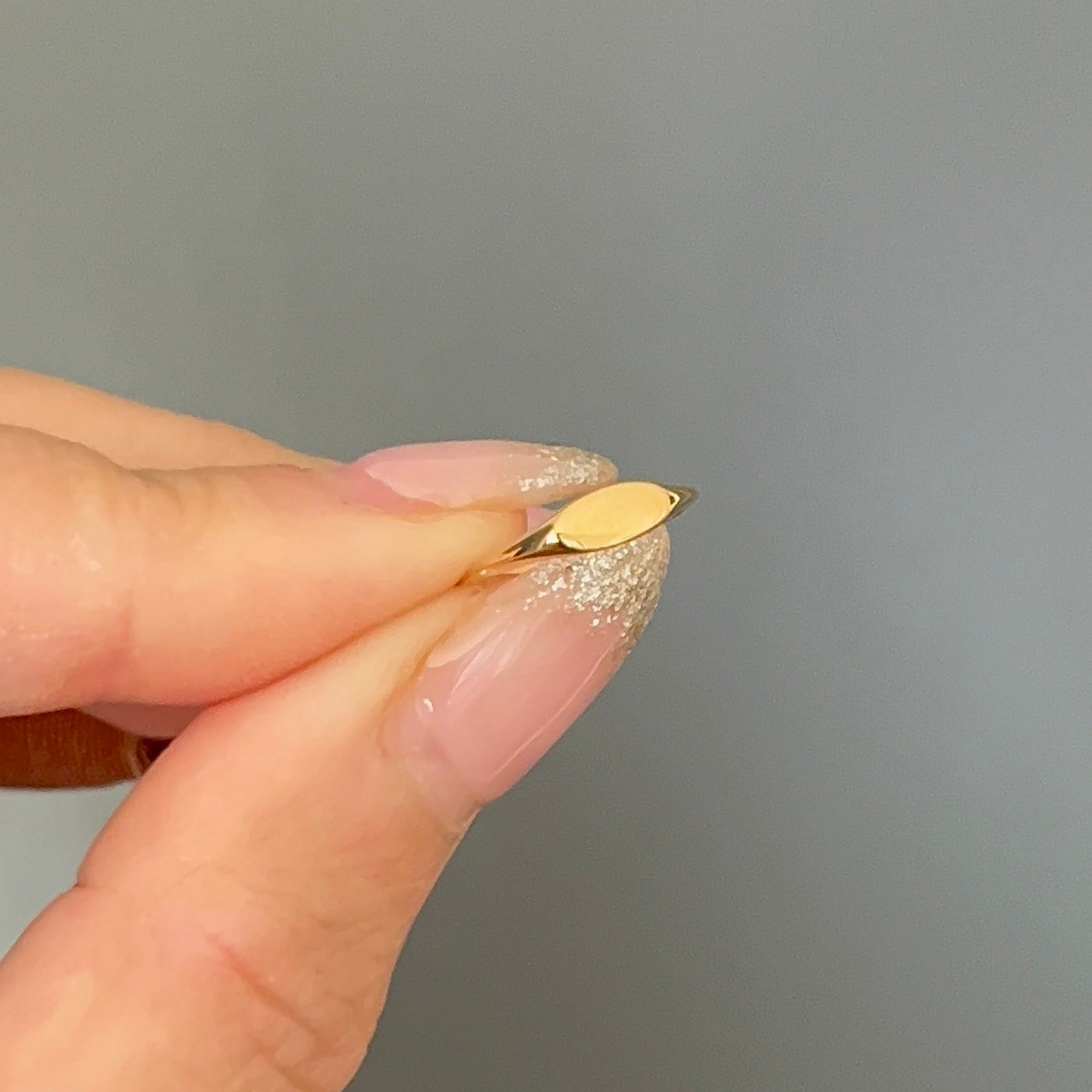 14K Yellow Gold Slim/Micro Oval Signet - Size 2