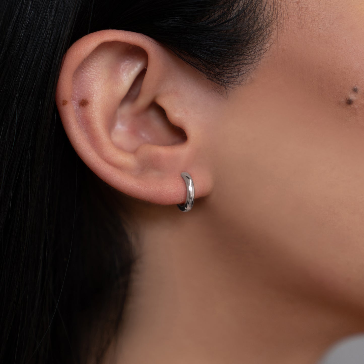 Recycled 14K White Gold: Hug Me Hoops