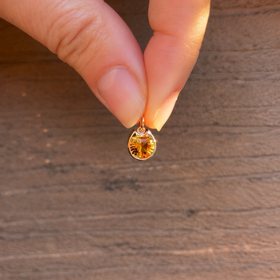 Light Orange Tourmaline Cat Pendant in 14K Gold