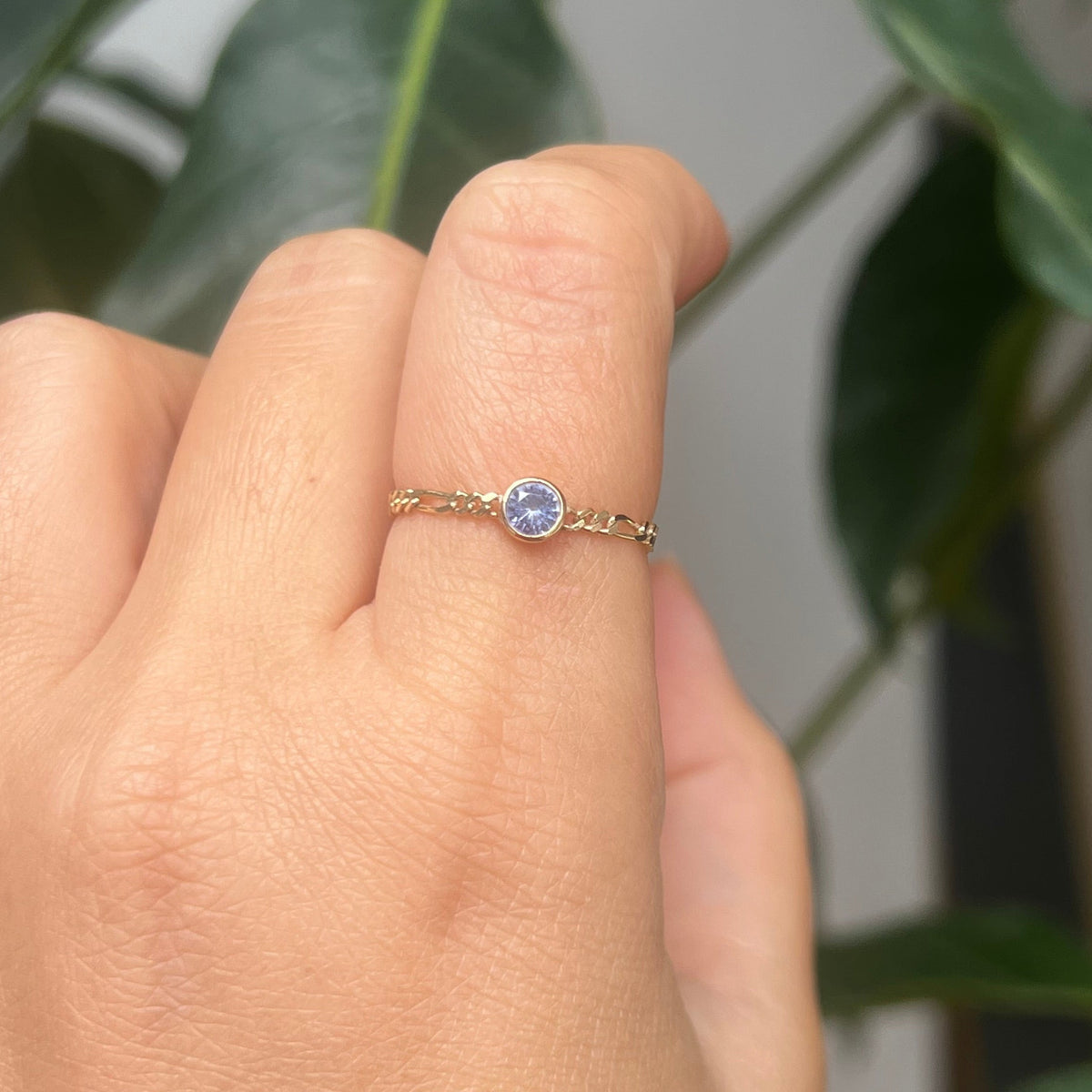 14K Gold Figaro Chain Ring with Tanzanite (Size 7)